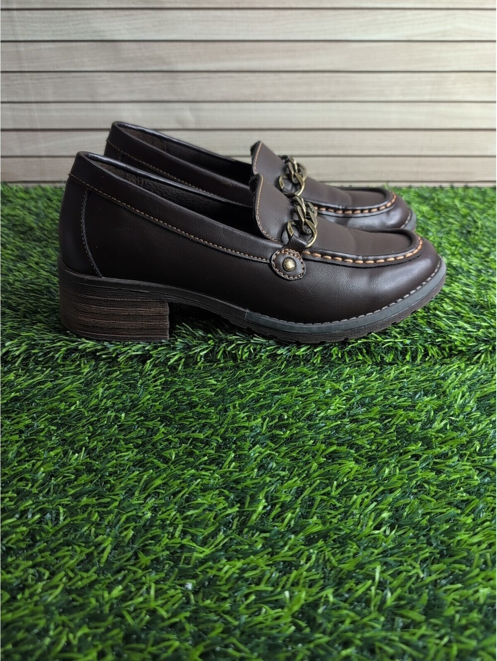 Women Eastland Nora Shoes Size 8.5 Brown  Slides Loafers Chain Heel